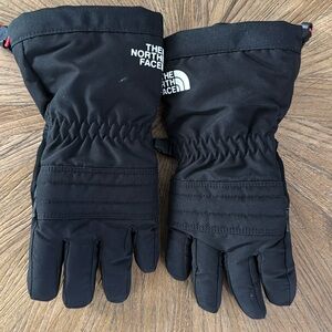 Kids size small ski gloves